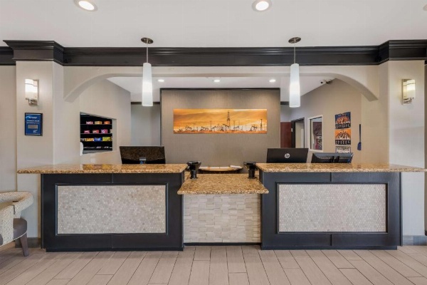 Best Western South Plains Inn & Suites image 12