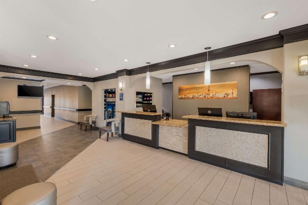 Best Western South Plains Inn & Suites image 6